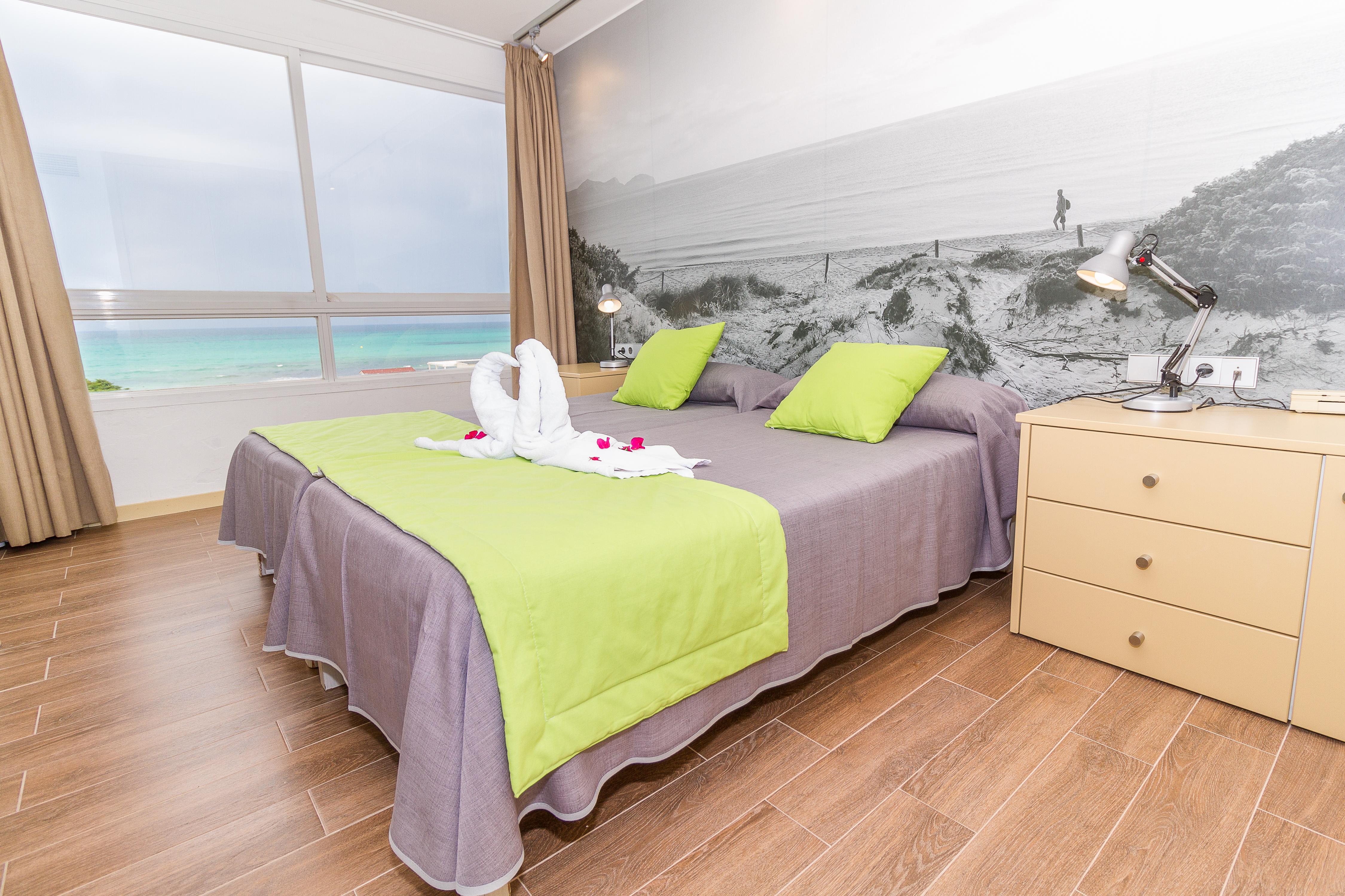 Eix Platja Daurada & Apartahotel 4*