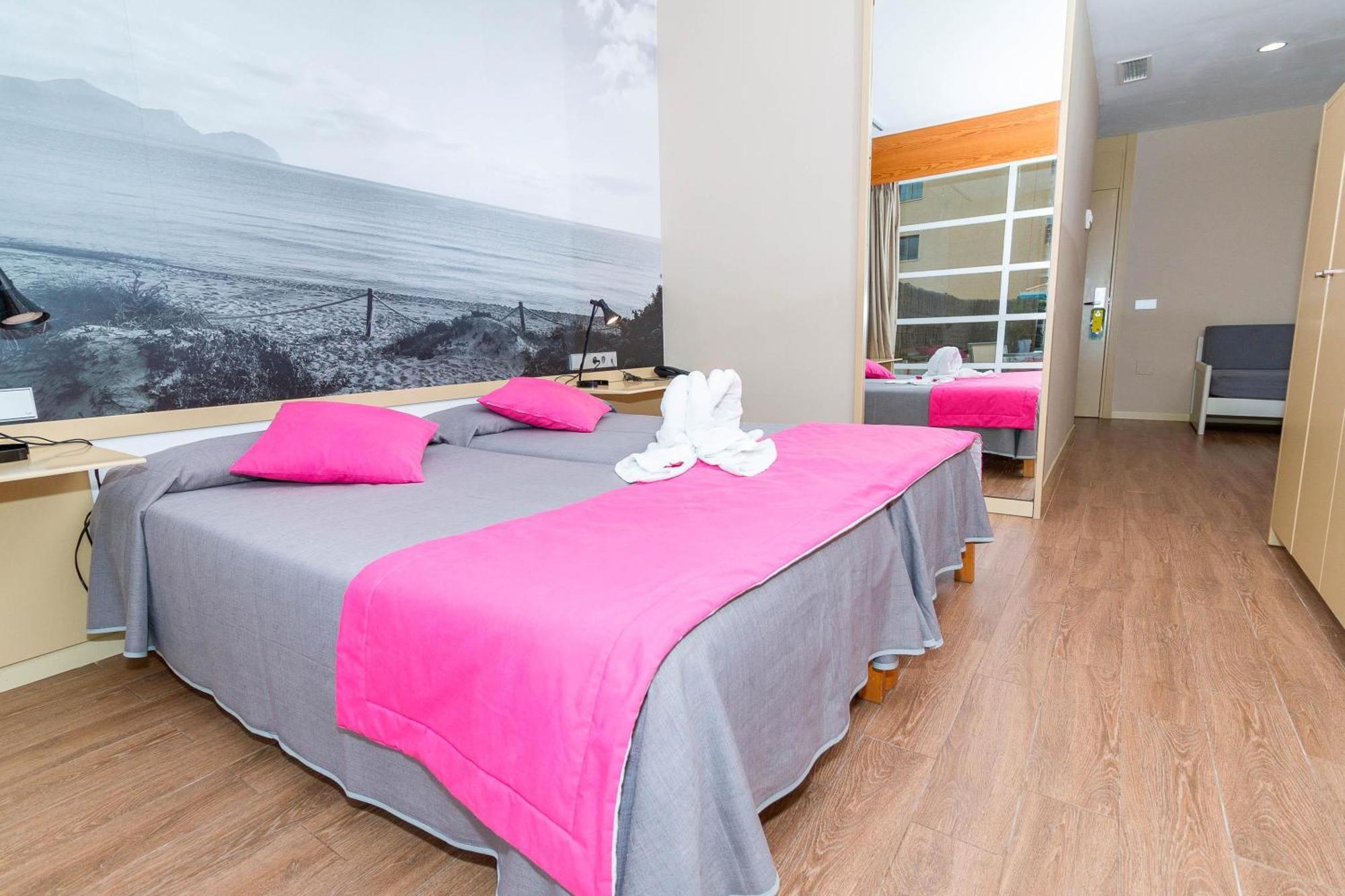 Apartahotel Eix Platja Daurada & Can Picafort (Mallorca)