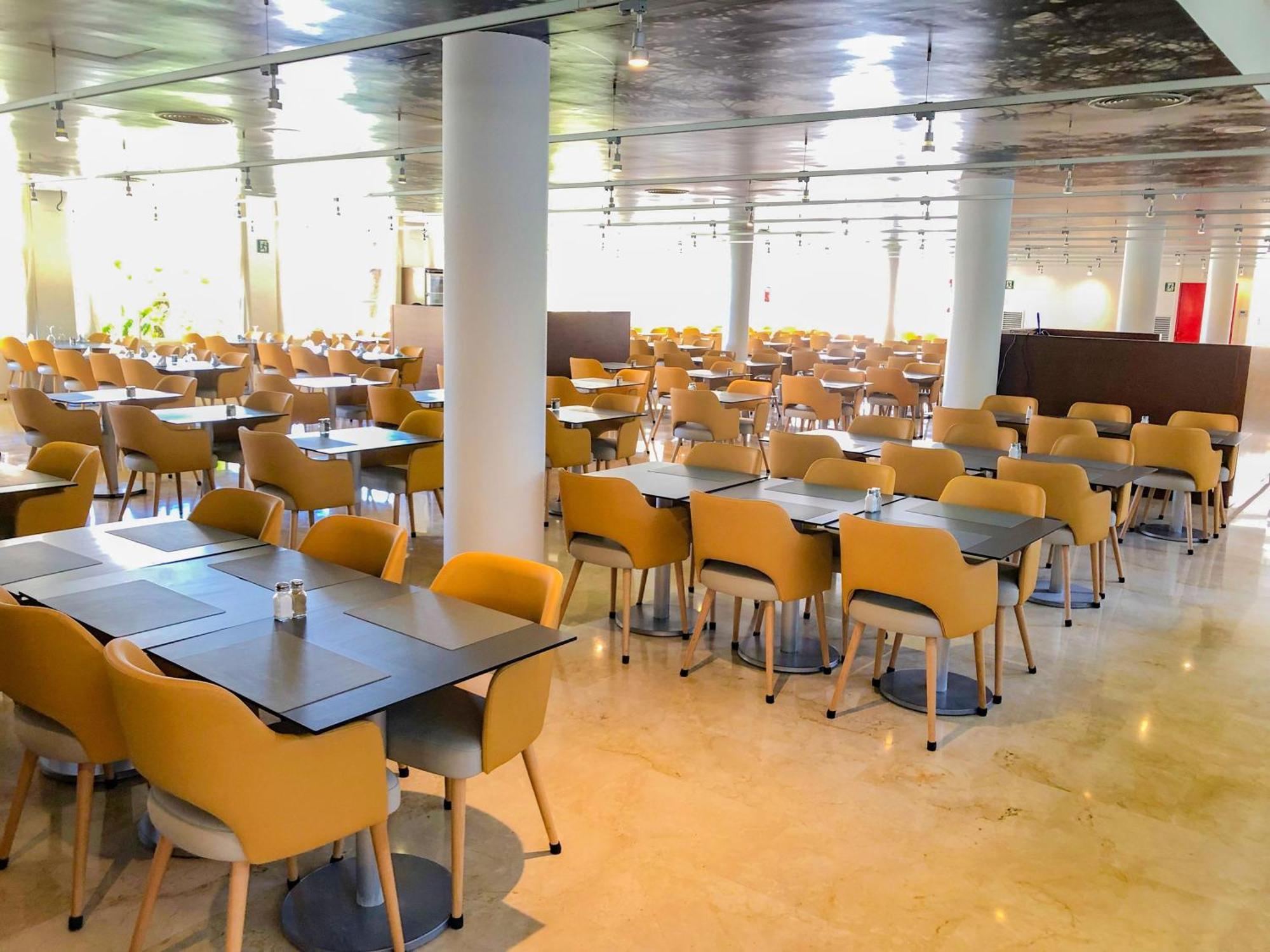 Eix Platja Daurada & Apartahotel