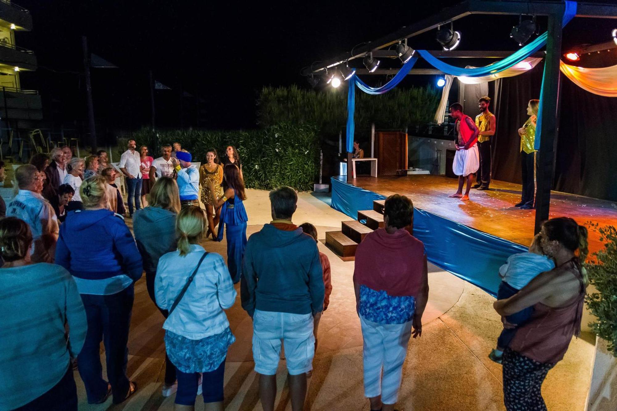 Apartahotel Eix Platja Daurada &