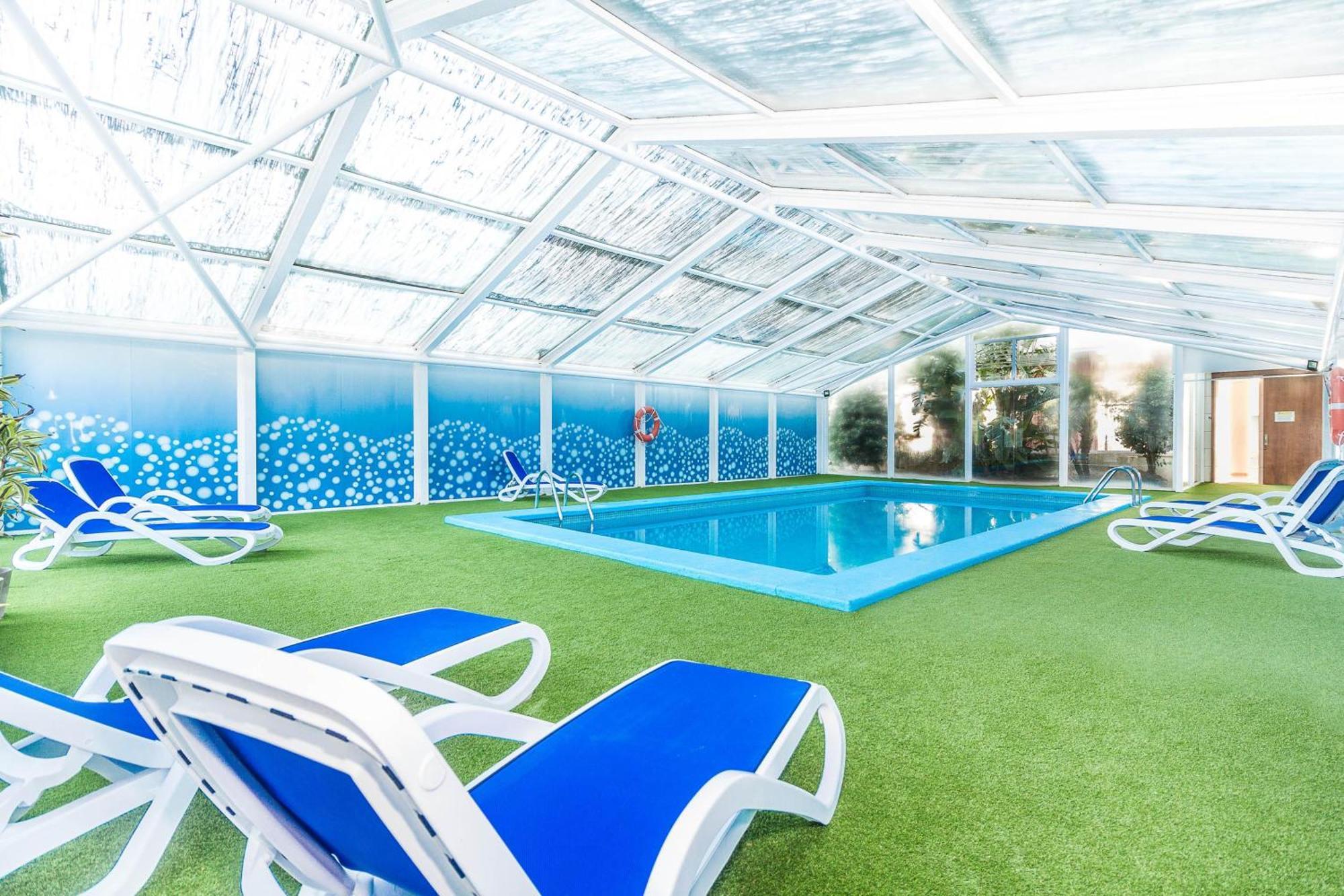Aparthotel Eix Platja Daurada & 4*