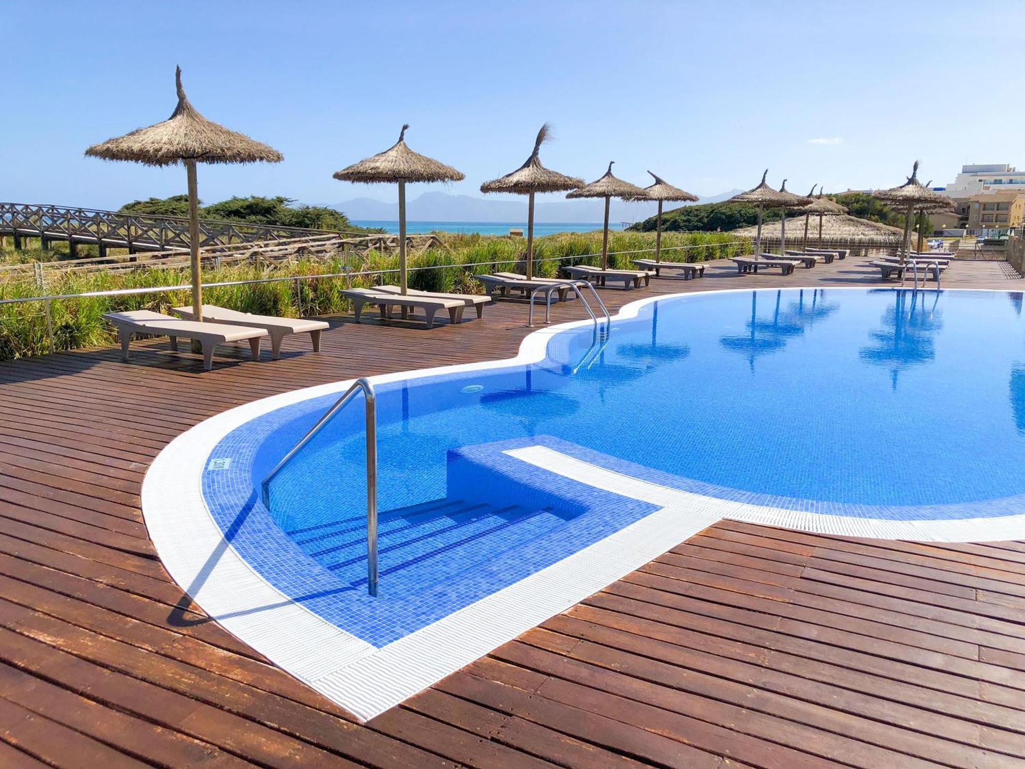 Aparthotel Eix Platja Daurada & 4*