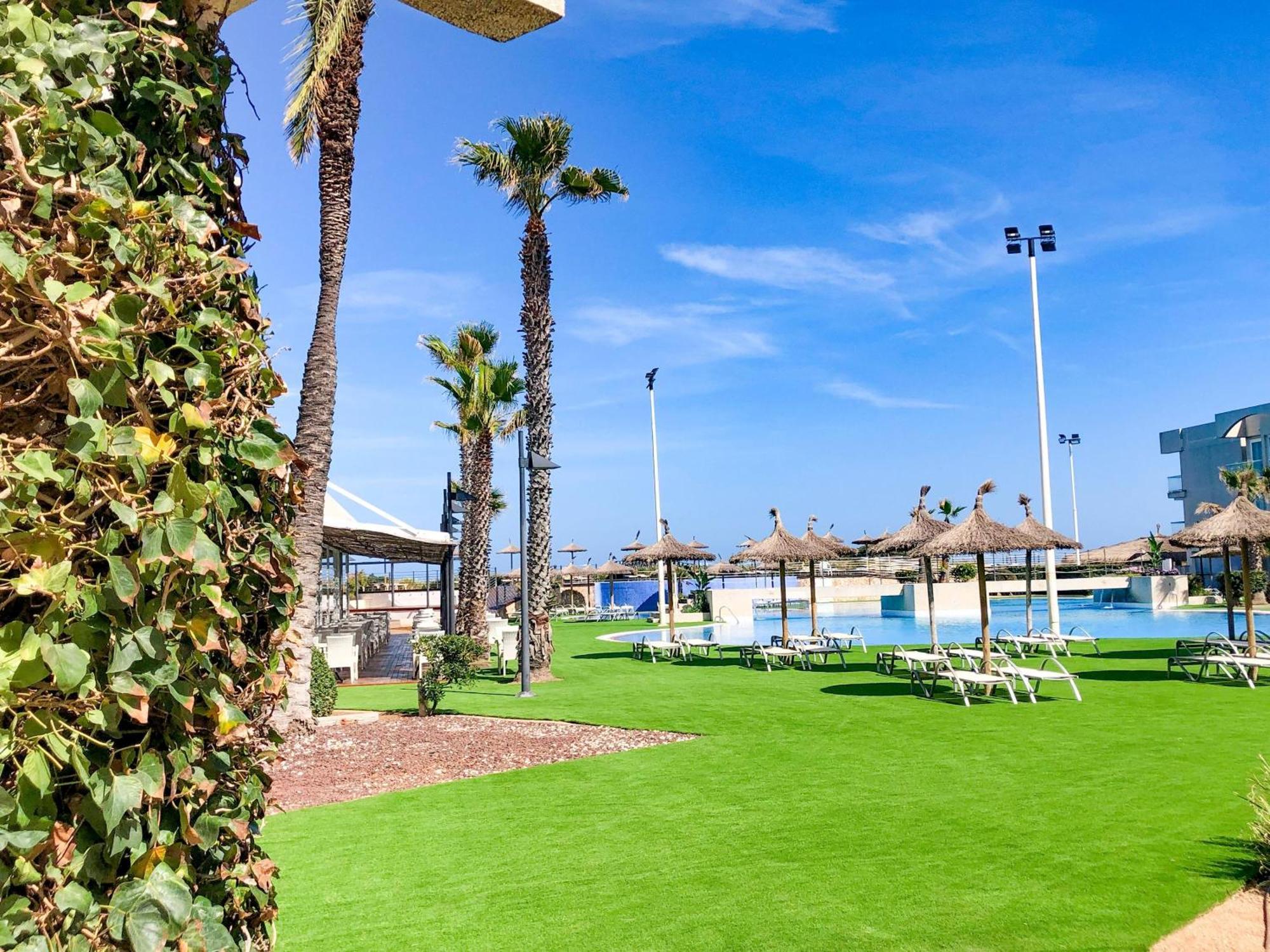 Aparthotel Eix Platja Daurada & 4*